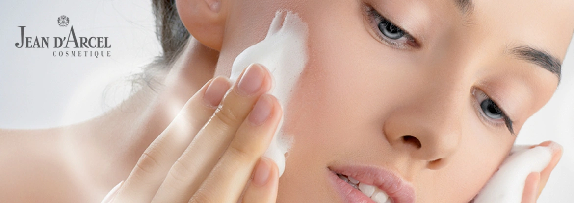 Jean d'Arcel Cosmetique bei Schönsein & Wohlfühlen in Neustadt an der Wied